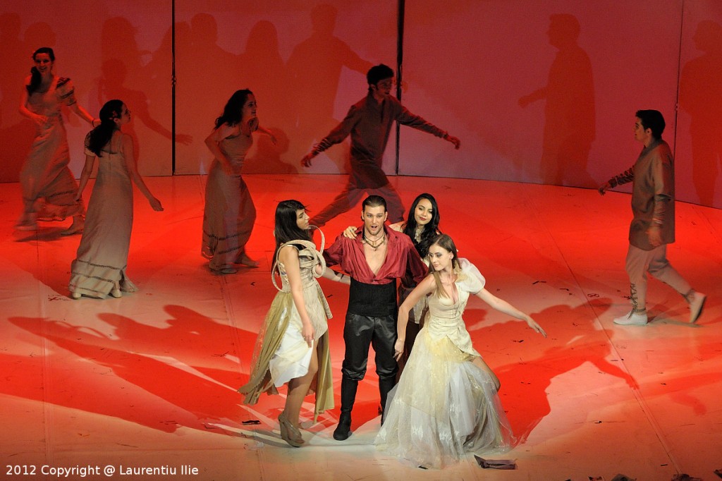 Jean Kristof Bouton in rolul Don Giovanni din opera omonima de W.A. Mozart